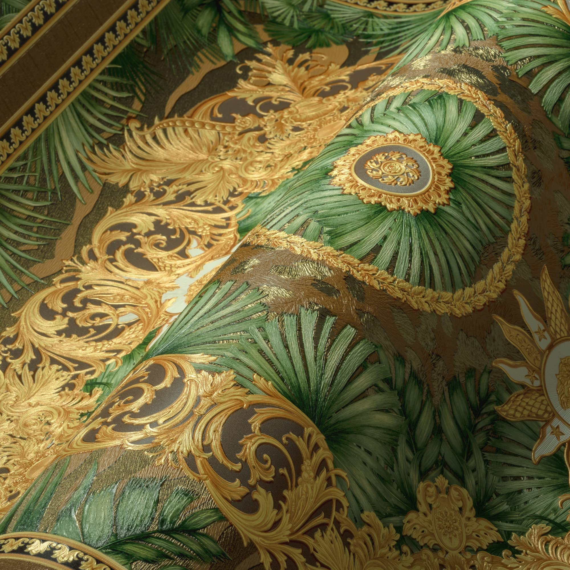 Abordable Versace Wallpaper 387033 Papier peint Motif jungle Vert/doré et marron 10,05 x 0,70 m Fabriqué en Allemagne xQ4O77kit en ligne